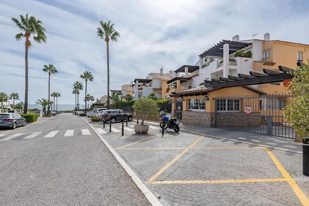 Apartamento Beachfront 2 Bedroom Apt On Best Beach! Rdr351 Marbella